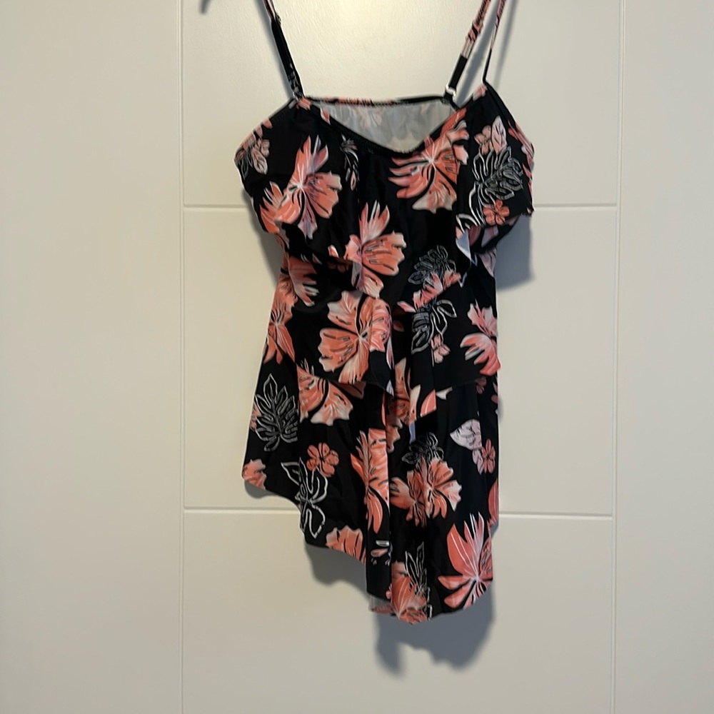 women’s swim top